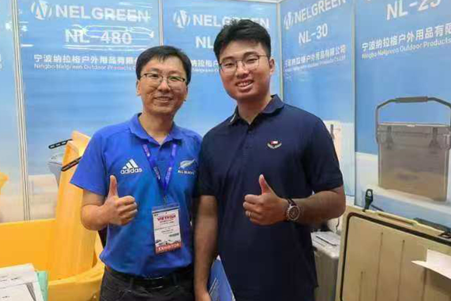 Avec des clients vietnamiens